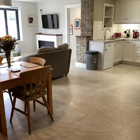 Retreats Harbour Lights Appartamento Roundstone