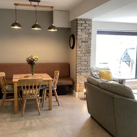 Apartamento Retreats Harbour Lights *