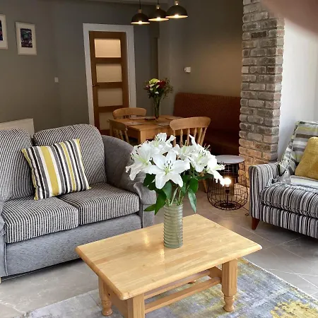 Retreats Harbour Lights Apartamento Roundstone