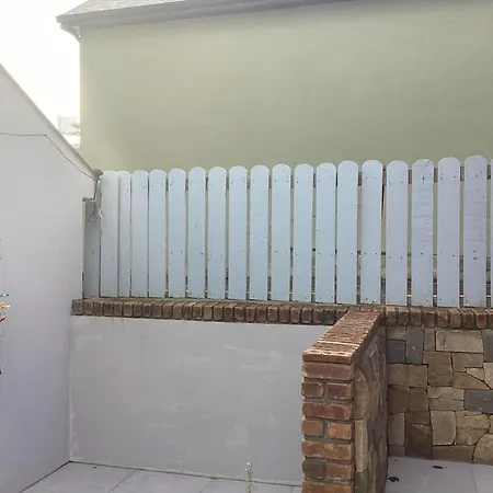 Retreats Harbour Lights Roundstone